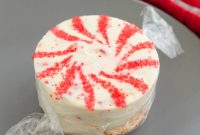 Mini No-Bake Peppermint Cheesecake Bites for Holiday Parties