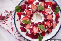 30+ Holiday Desserts from Around the World: Recipes to Try