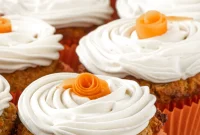 Low-Carb Carrot Cake Muffins with Cream Cheese Frosting