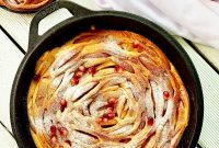 Cinnamon Roll Apple Pie Recipe: Flaky Swirls with Spiced Apples