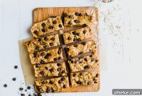 Peanut Butter Chocolate Chip Granola Bars Recipe for Chewy Snacks