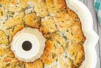 Savory Garlic Pull-Apart Bread Recipe