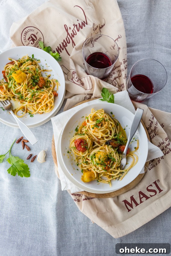 Spaghetti aglio e olio with slow-roasted tomatoes Spaghetti aglio e olio with slow-roasted tomatoes
