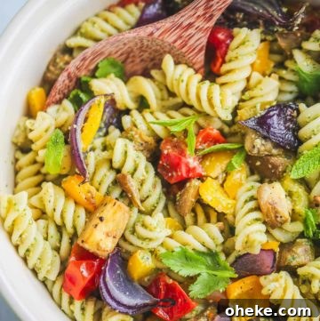 Vibrant Vegan Pasta Salad with Mediterranean Veggies and Herbs 6 Colorful vegan pasta salad