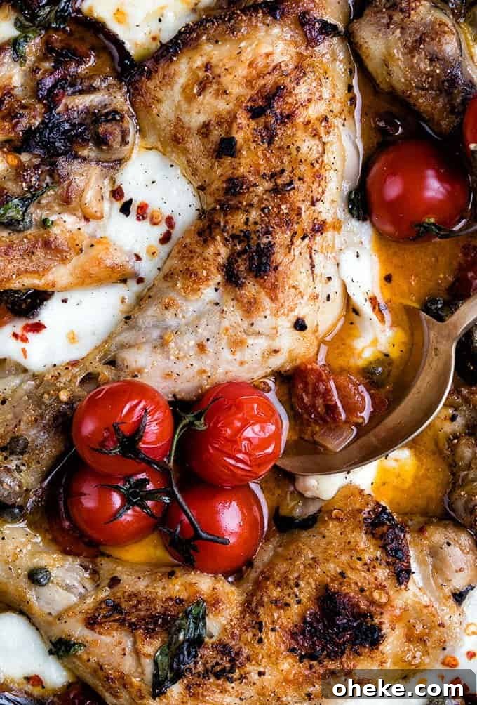 Skillet pizza chicken close up - all the yummy!