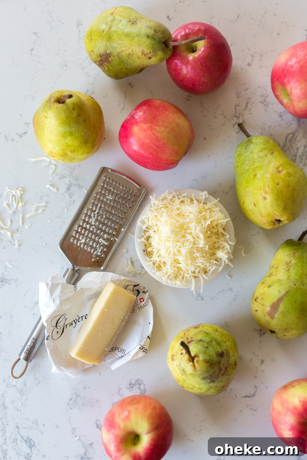 Apple Pear Gruyere Pie ingredients