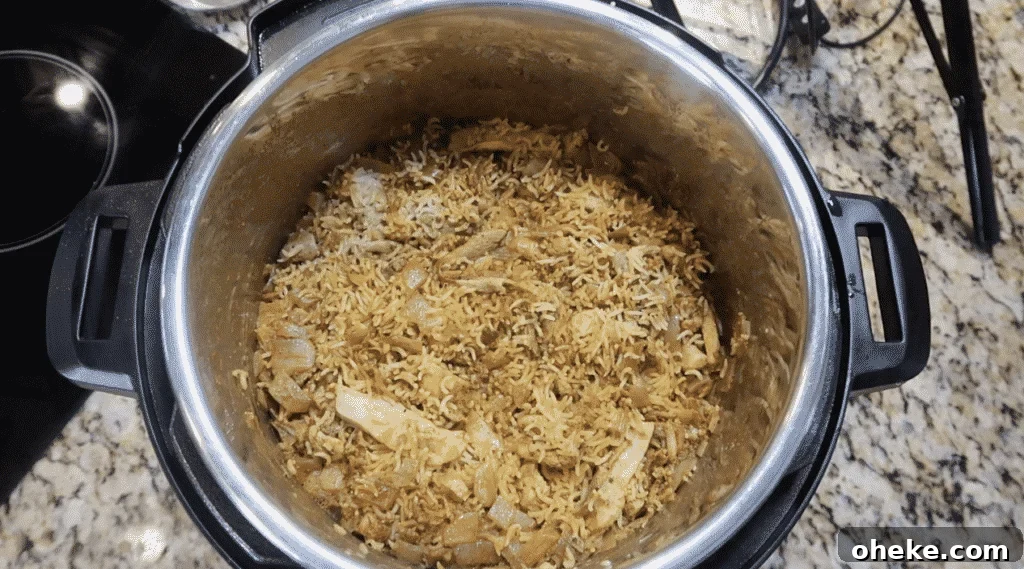 Finished rice in pot