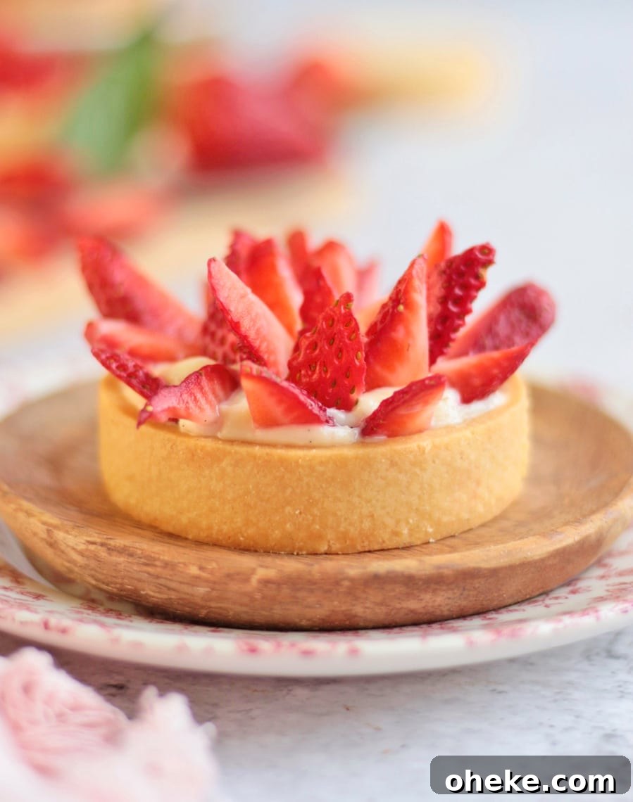 Close up on one tart