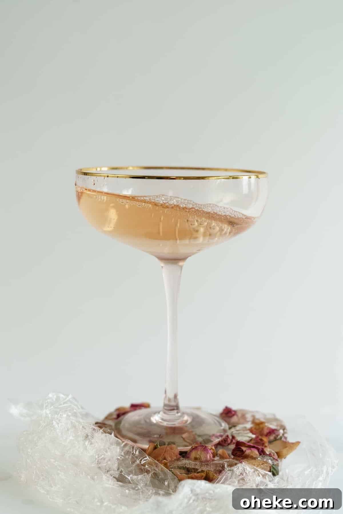 Non Alcoholic Champagne in a glass