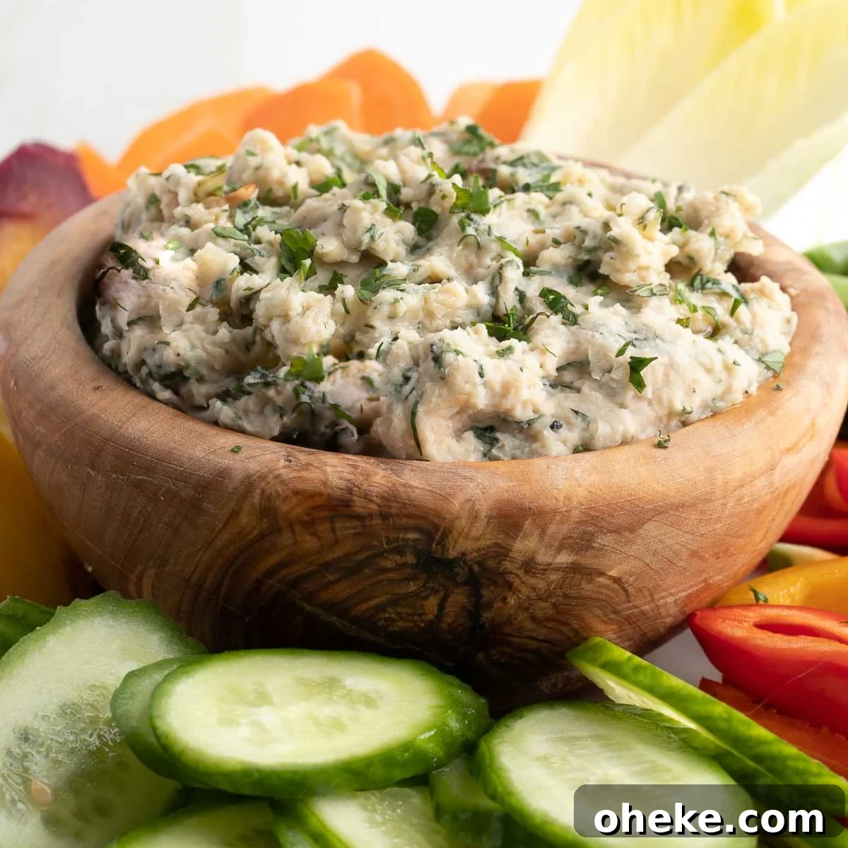 White bean dip with garlic and herbs.