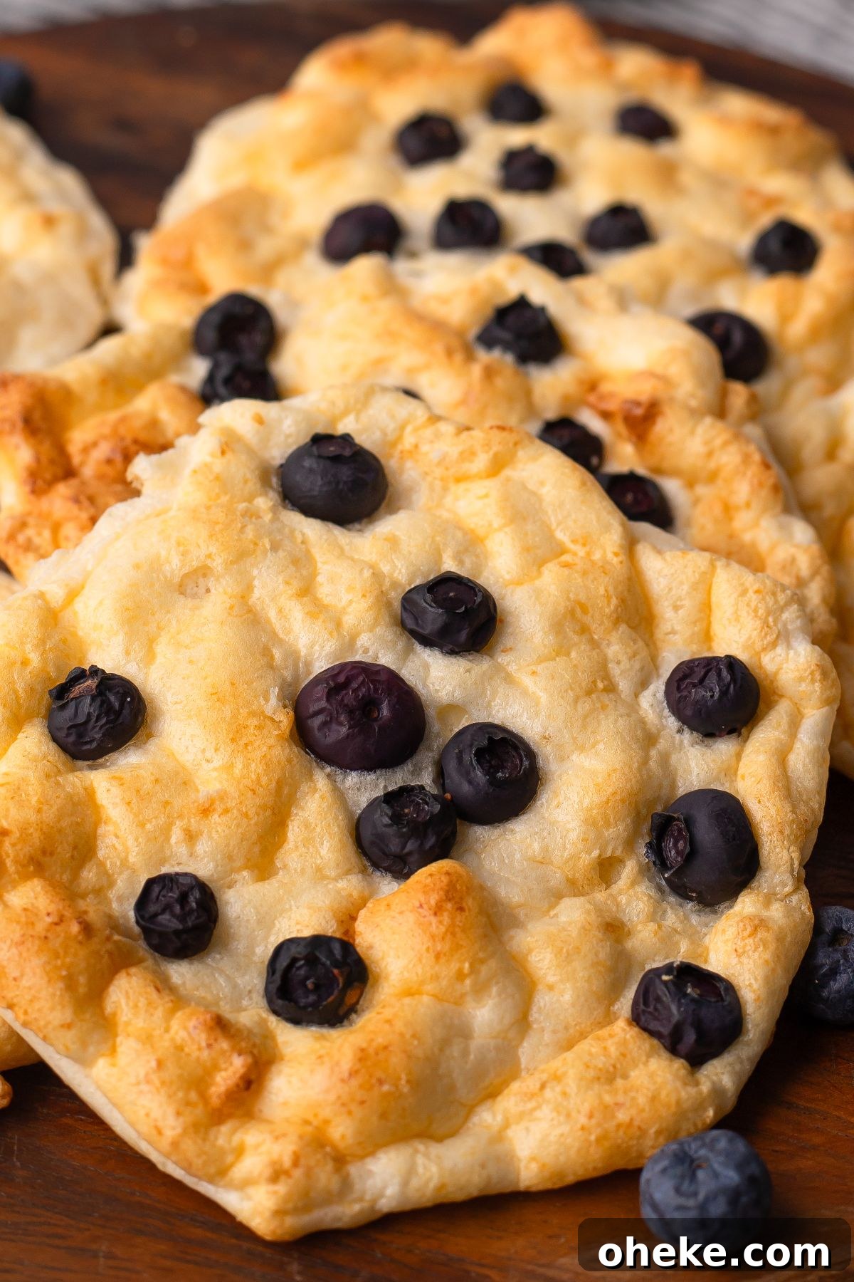 Protein-Packed Cottage Cheese Cloud Bread (Flourless) 2 blueberry cloud bread