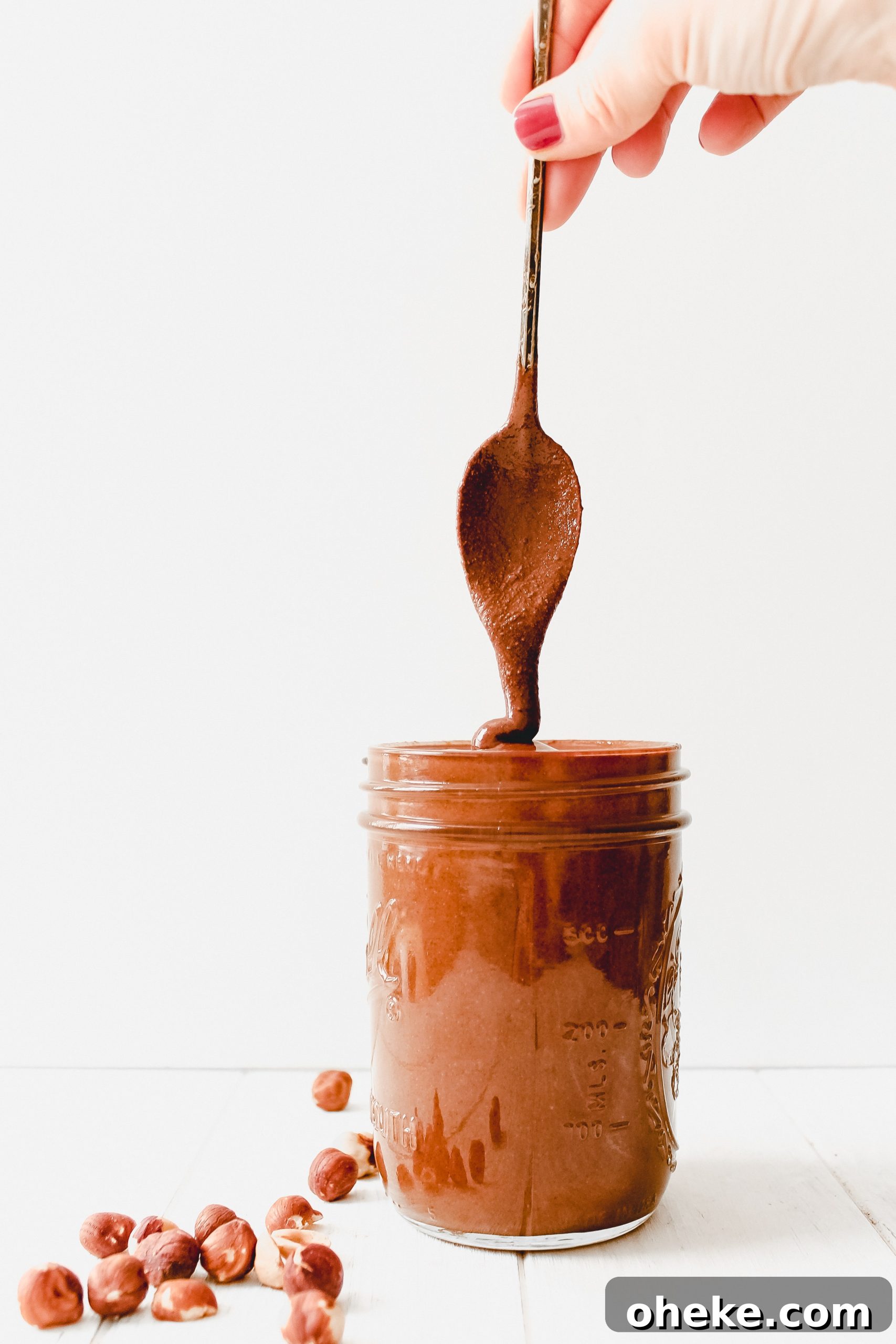 Dark Chocolate Hazelnut Butter [Vegan + Paleo Homemade Nutella]
