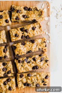 Peanut Butter Chocolate Chip Granola Bars