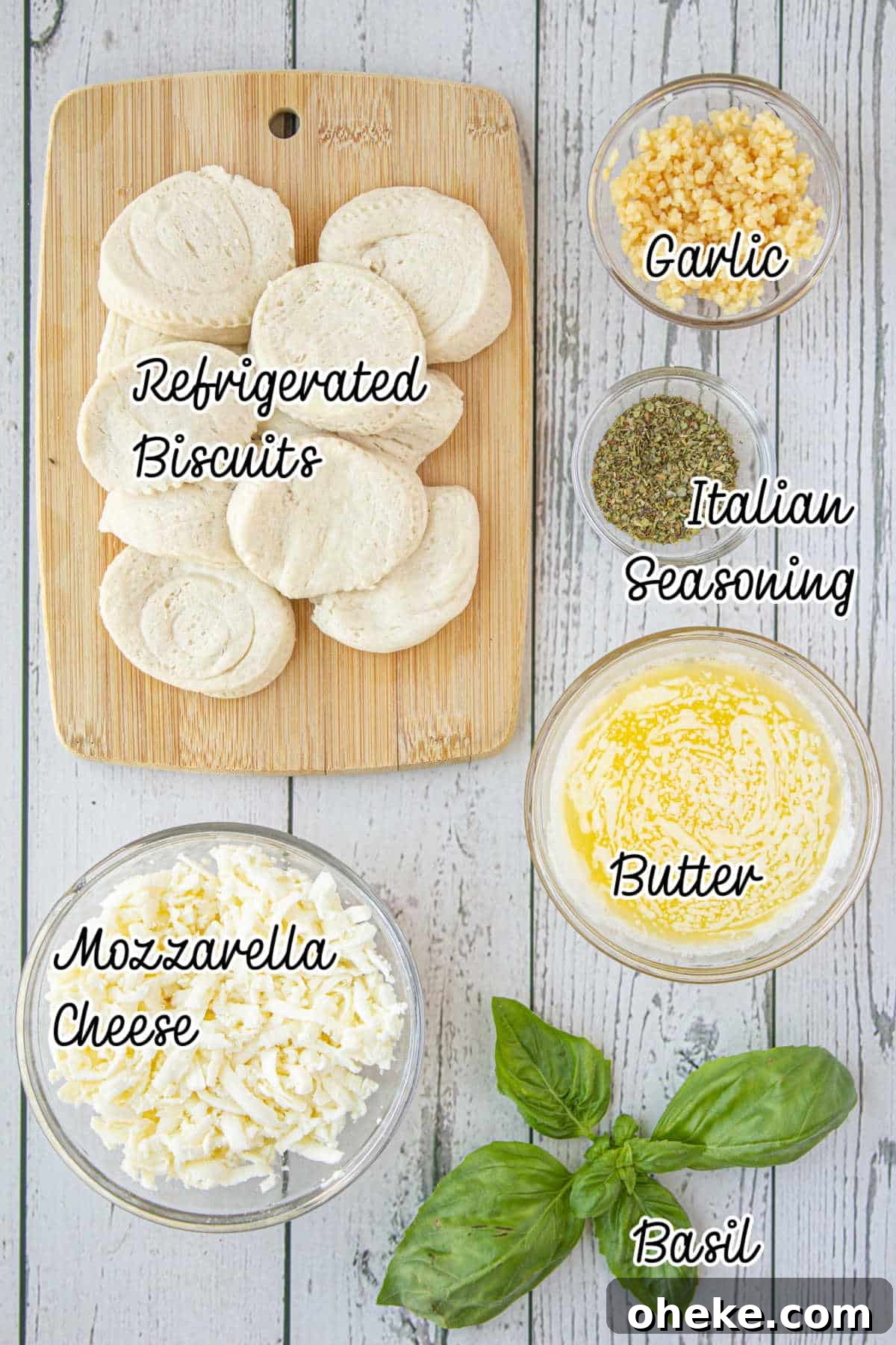 Savory Garlic Pull-Apart Bread Recipe 3 ingredients needed to make Italian Monkey Bread.